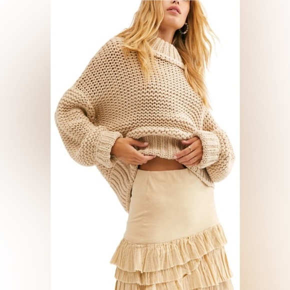 Free People My Only Sunshine Cropped Pullover Sweater- Medium - Picture 3 of 7